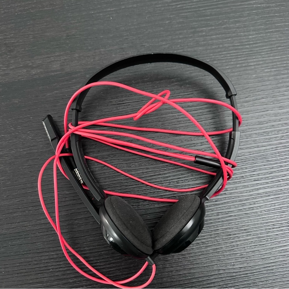 Nubwo Computer/telephone Headset HW02 Red Cable